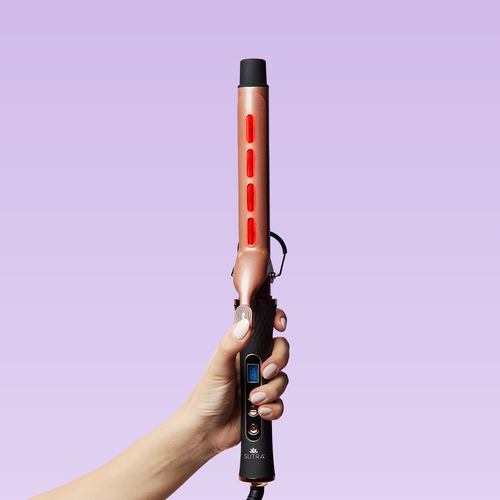 Hand-holding-infrared-curling-iron-28mm-barrel